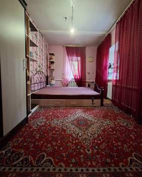 Дом 90м&sup2;, 2-этажный, участок 4 сот.  