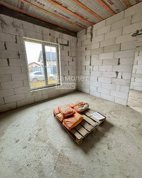 Дом 100м&sup2;, 1-этажный, участок 6 сот.  