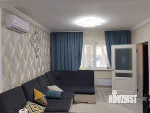 Дом 100м&sup2;, 1-этажный, участок 6 сот.  