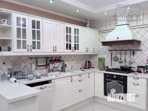 Дом 170м&sup2;, 2-этажный, участок 13 сот.  