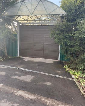 Дом 201м&sup2;, 2-этажный, участок 7 сот.  