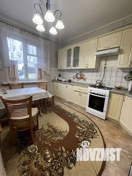 Дом 147м², 2-этажный, участок 14 сот.  