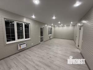 Дом 135м&sup2;, 1-этажный, участок 7 сот.  