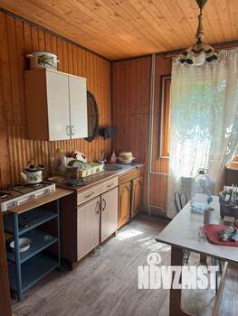 Дом 180м², 3-этажный, участок 10 сот.  