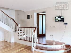 Дом 170м&sup2;, 2-этажный, участок 13 сот.  