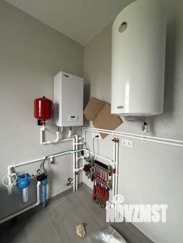 Дом 145м&sup2;, 2-этажный, участок 8 сот.  