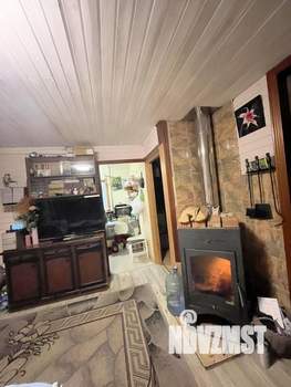 Дом 80м&sup2;, 2-этажный, участок 6 сот.  