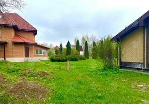 Дом 260м², 3-этажный, участок 20 сот.  