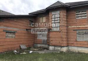 Дом 700м², 2-этажный, участок 25 сот.  