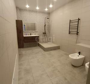 Дом 190м², 2-этажный, участок 11 сот.  