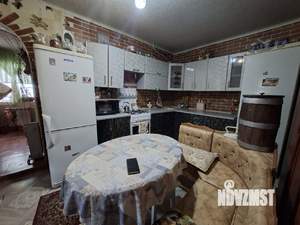 Дом 89м&sup2;, 2-этажный, участок 4 сот.  