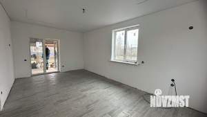 Дом 120м&sup2;, 2-этажный, участок 9 сот.  