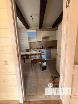 Дом 250м&sup2;, 3-этажный, участок 7 сот.  