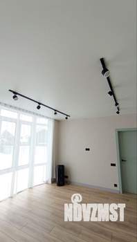 Дом 133м&sup2;, 2-этажный, участок 10 сот.  