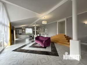 Дом 450м², 2-этажный, участок 20 сот.  