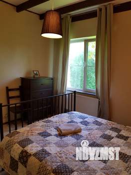 Коттедж 420м², 3-этажный, участок 30 сот.  