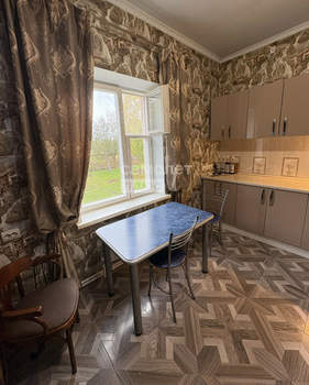 Дом 204м², 2-этажный, участок 15 сот.  