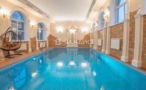 Дом 600м², 2-этажный, участок 25 сот.  