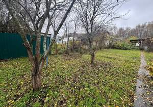 Дом 30м&sup2;, 2-этажный, участок 6 сот.  