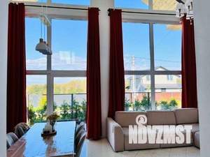 Дом 106м&sup2;, 2-этажный, участок 9 сот.  