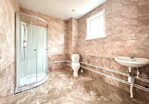 Дом 146м&sup2;, 2-этажный, участок 7 сот.  