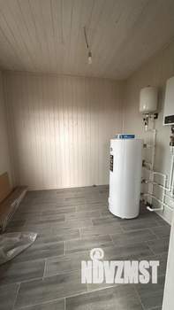 Дом 180м&sup2;, 2-этажный, участок 9 сот.  