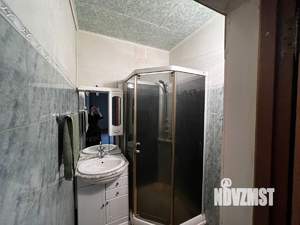 Дом 220м², 3-этажный, участок 12 сот.  