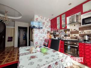 Дом 129м², 2-этажный, участок 10 сот.  