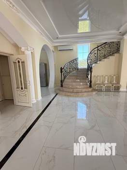 Дом 520м², 4-этажный, участок 12 сот.  