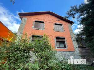 Дача 250м², 2-этажный, участок 10 сот.  