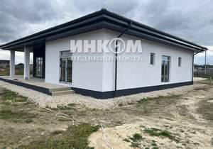 Дом 300м&sup2;, 1-этажный, участок 14 сот.  