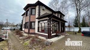 Дом 205м&sup2;, 2-этажный, участок 16 сот.  