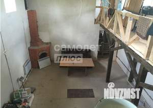 Дом 600м&sup2;, 3-этажный, участок 10 сот.  