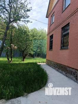 Дом 70м&sup2;, 2-этажный, участок 12 сот.  