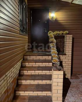 Дом 185м&sup2;, 2-этажный, участок 25 сот.  