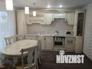 Дом 143м&sup2;, 2-этажный, участок 12 сот.  