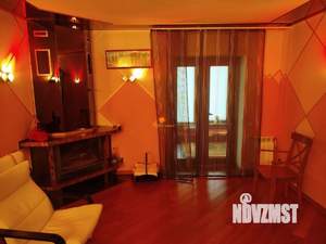 Коттедж 146м&sup2;, 2-этажный, участок 10 сот.  