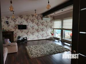 Дом 120м&sup2;, 2-этажный, участок 5 сот.  