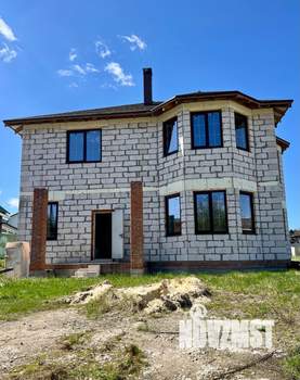 Дом 265м², 2-этажный, участок 15 сот.  