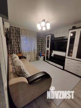 Дом 46м&sup2;, 2-этажный, участок 4 сот.  