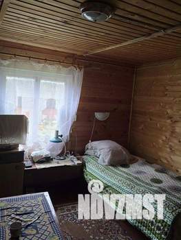 Дом 40м&sup2;, 2-этажный, участок 6 сот.  