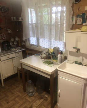 Дом 40м&sup2;, 2-этажный, участок 6 сот.  