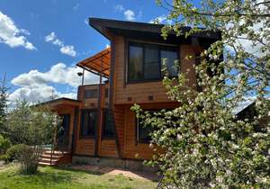 Дом 170м&sup2;, 2-этажный, участок 14 сот.  