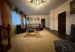 Дача 320м², 2-этажный, участок 15 сот.  