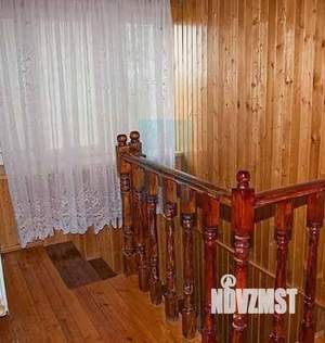 Дом 70м², 2-этажный, участок 6 сот.  