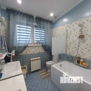 Дом 200м&sup2;, 2-этажный, участок 9 сот.  