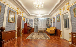 Дом 468м&sup2;, 4-этажный, участок 12 сот.  