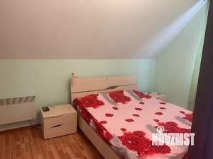 Дом 220м², 3-этажный, участок 7 сот.  