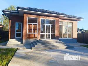 Дом 142м&sup2;, 1-этажный, участок 9 сот.  