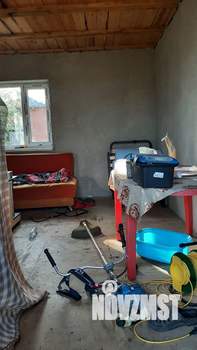 Дом 30м&sup2;, 2-этажный, участок 4 сот.  